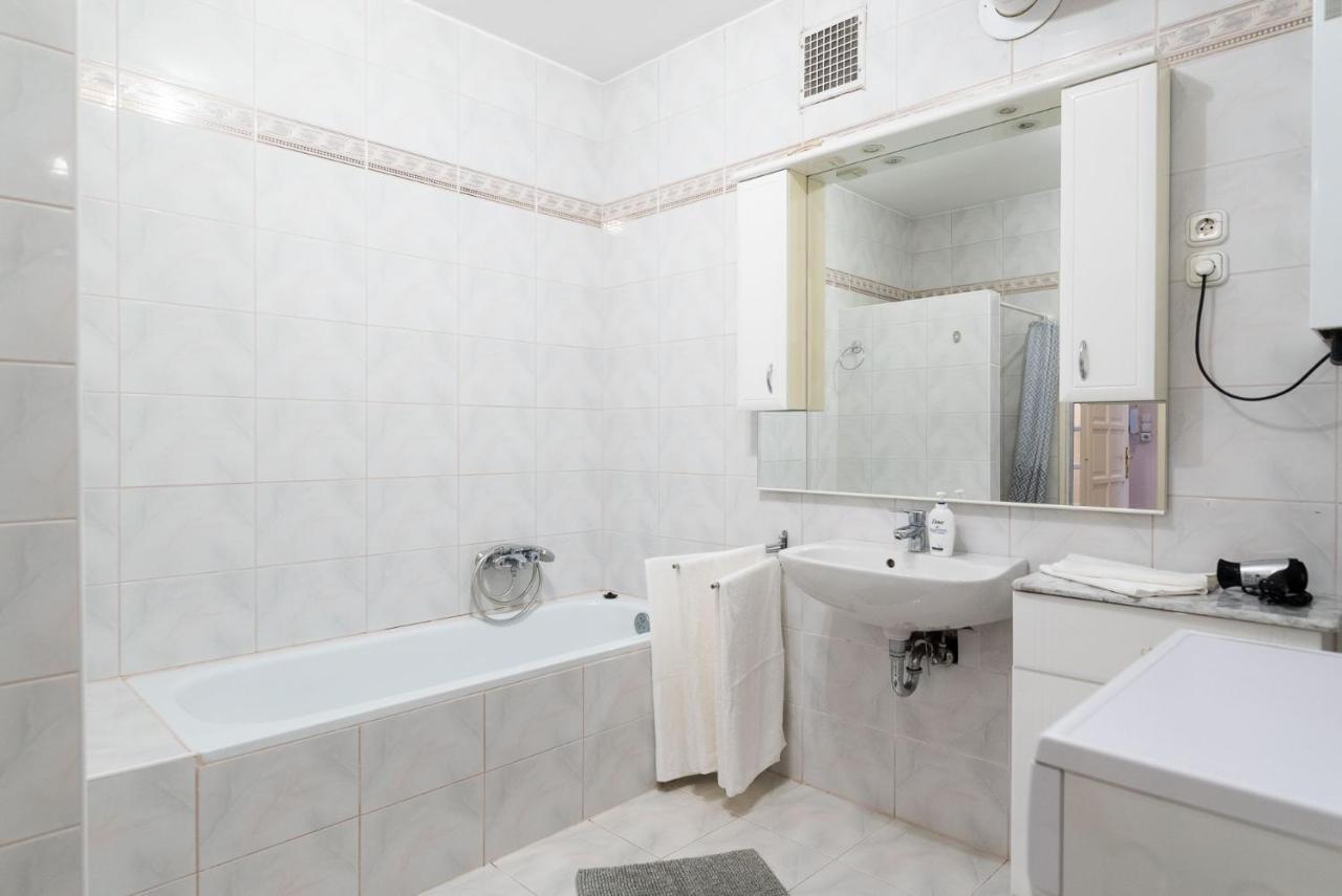 Apartamento Szeged Gyoengye Exterior foto